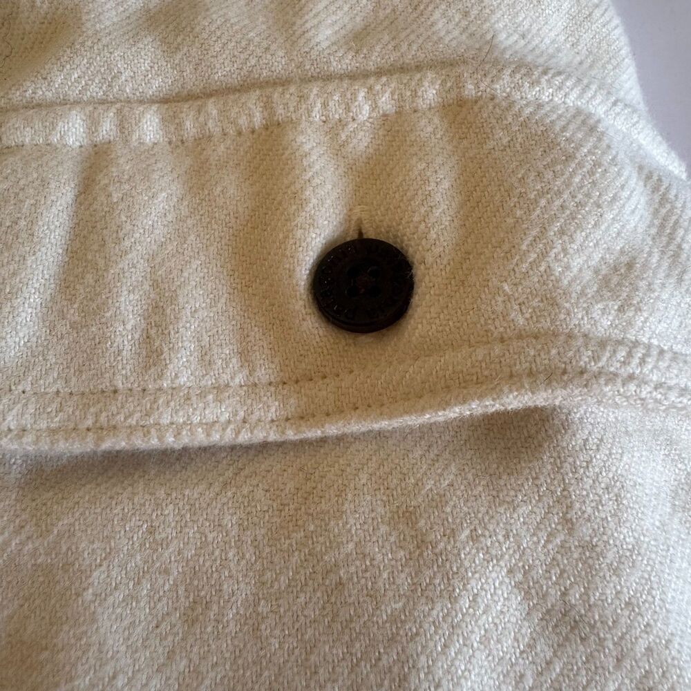 Patagonia Worn Wear Organic Cotton Cream Flannel Shirt Smiley Patch Womens M - Picture 8 of 16